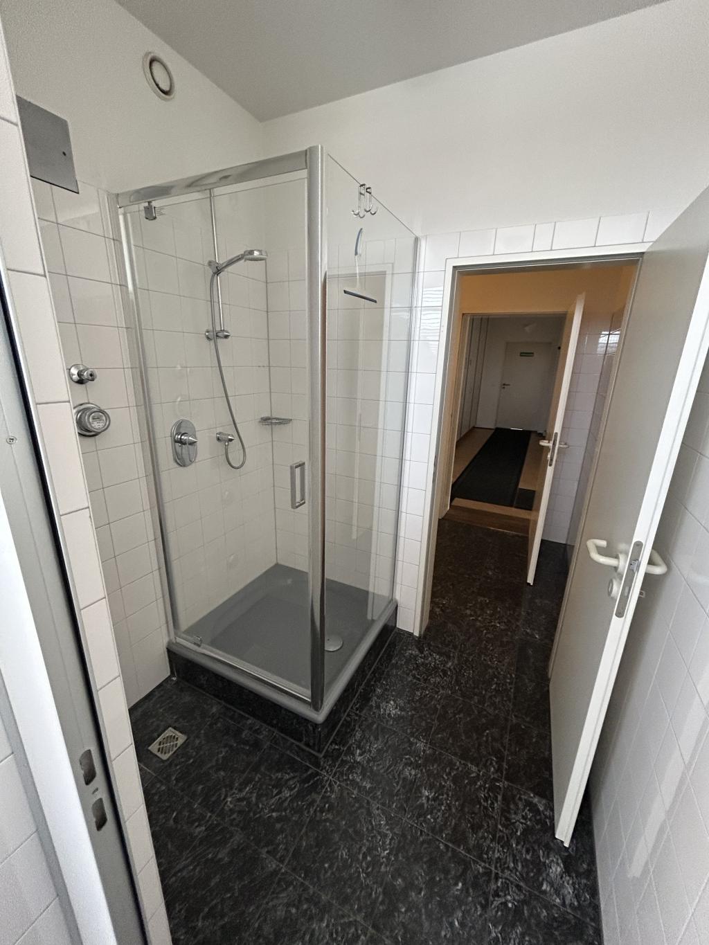 Dusche