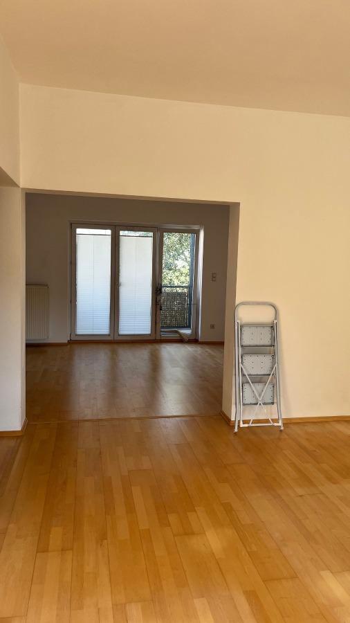 Schöne Altbauwohnung mit Balkon in ruhiger Lage von Neudorf - Foto 1