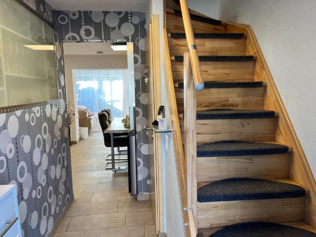 Treppe ins 1.OG