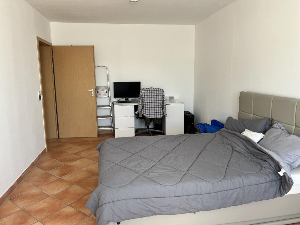 Schlafzimmer (1)