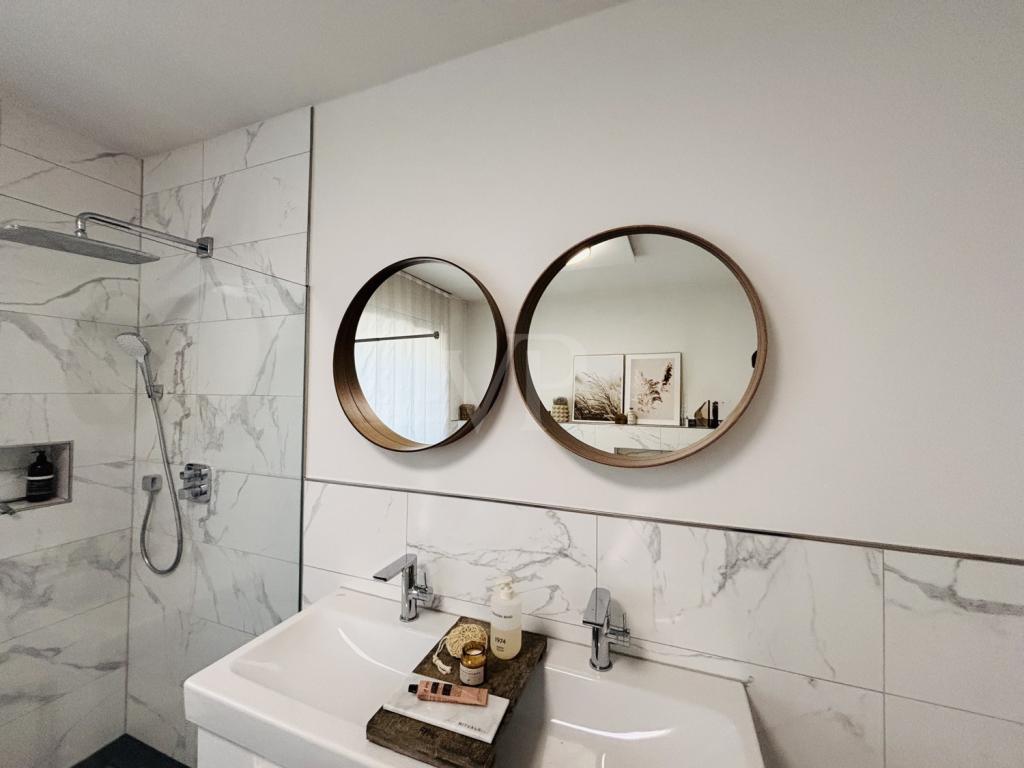 Badezimmer EG