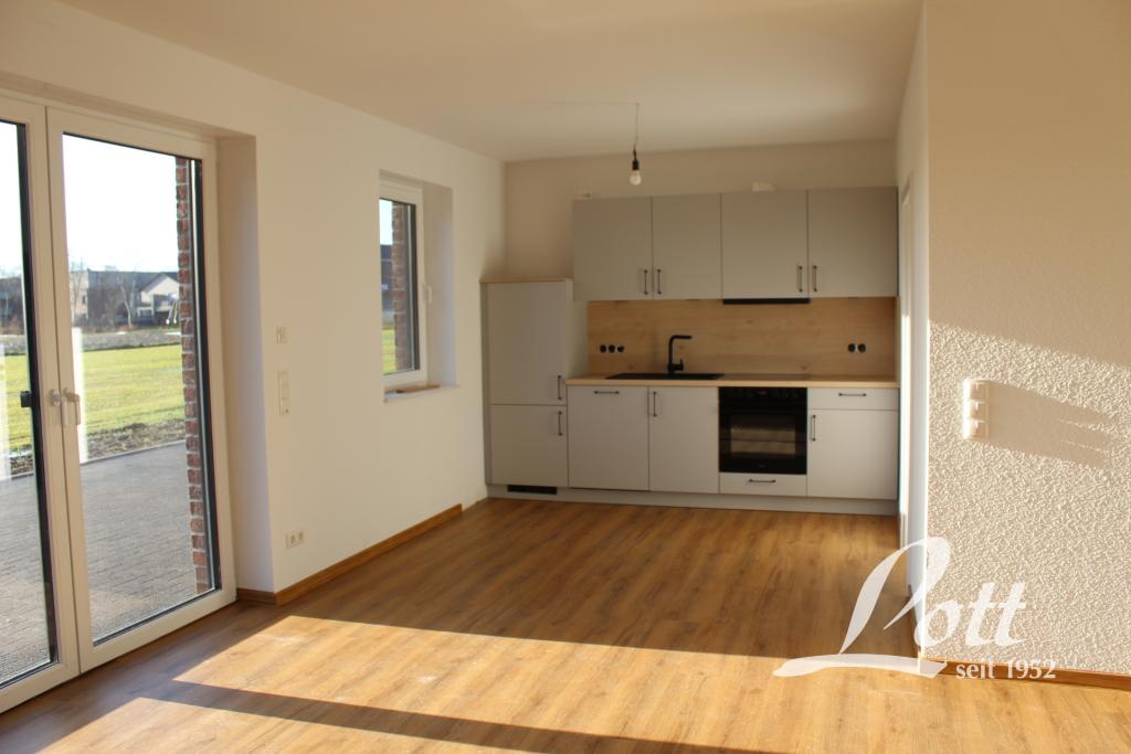**Erstbezug ! Sonnige Erdgeschosswohnung mit Terrasse!** - Photo 4