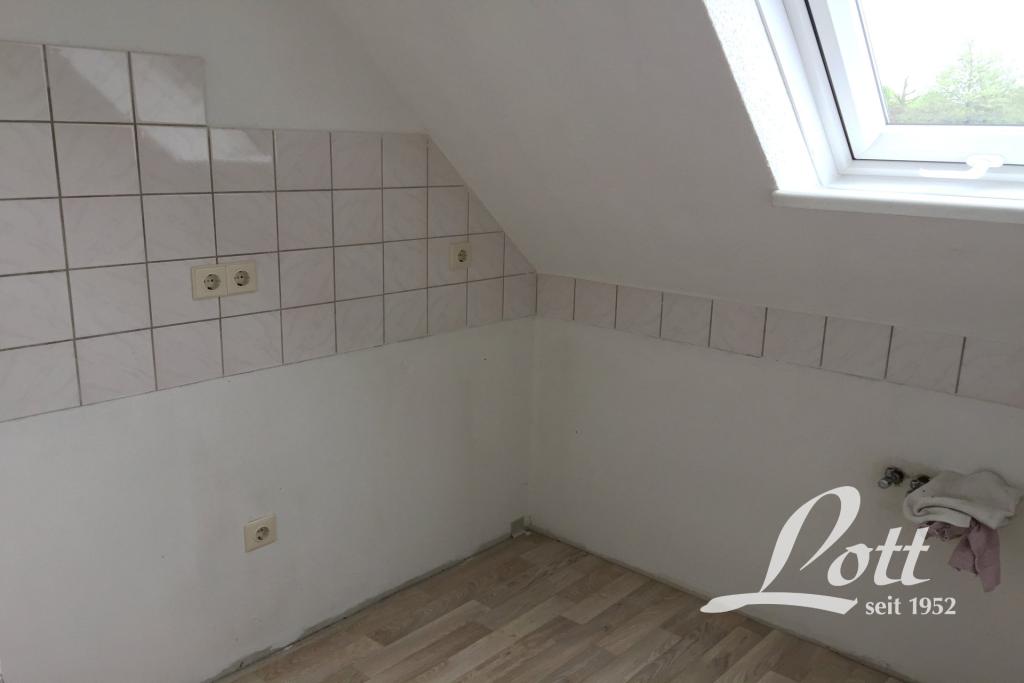 **Renovierte Oberwohnung im schönen Saterland** - Foto 2