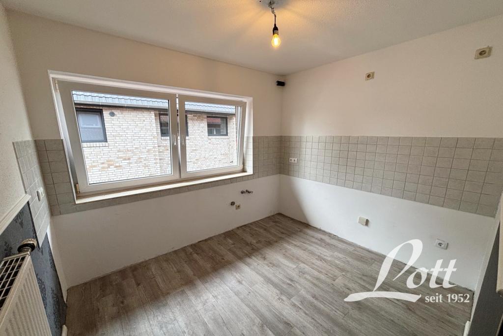 +++ Tolle Obergeschosswohnung in zentraler Ortskernlage von Augustfehn! +++ - Photo 5