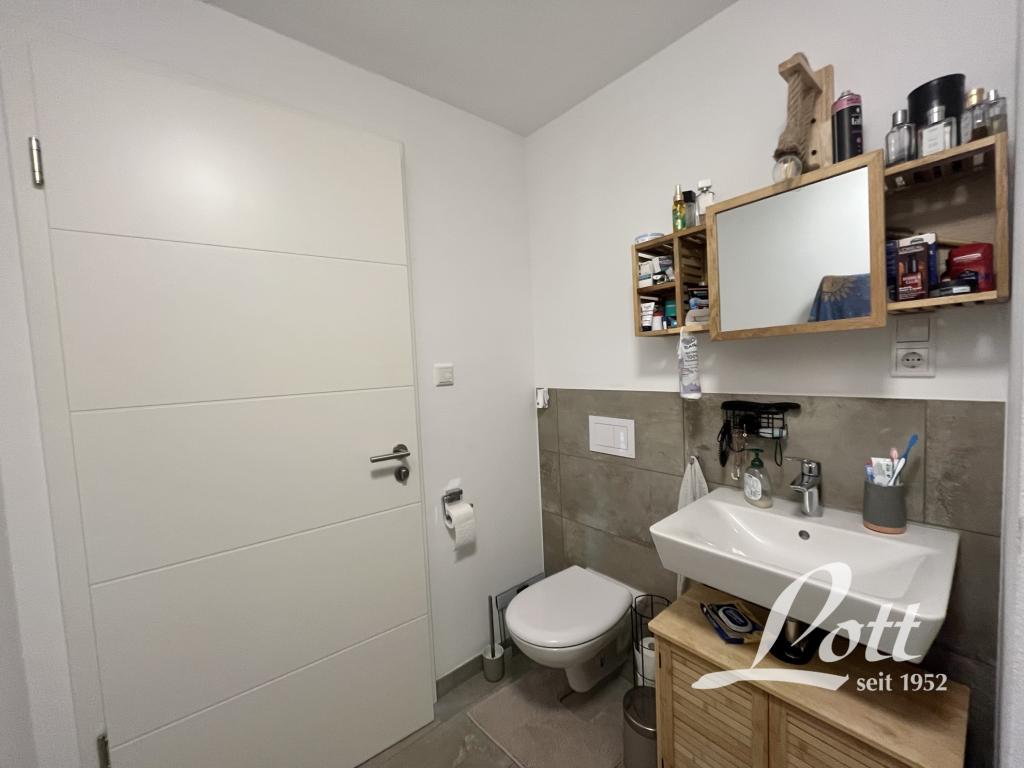 **Wohnen in Bad Zwischenahn - schöne Dachgeschosswohnung - Ortskern fussläufig erreichbar** - Foto 4