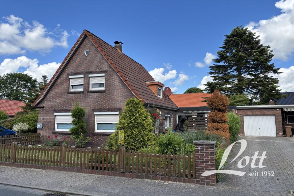 ++ Attraktives Einfamilienhaus mit Garten und Terrasse in beliebter Wohnlage von Westerstede! ++ - Foto 2