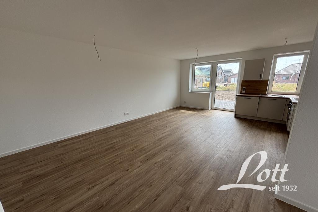 ** Erstbezug: Moderne Neubau-Haushälfte mit Terrasse und Garten in beliebter Wohnlage von Barßel! ** - Foto 2