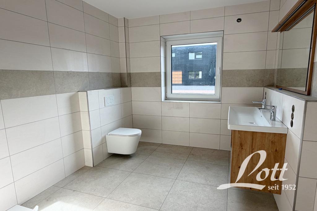 **Erstbezug! Erdgeschosswohnung mit Terrasse im schönen Neubaugebiet in Barßelermoor!** - Foto 5