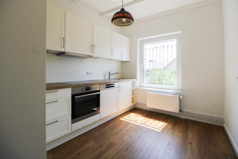 Große, modernisierte Maisonettewohnung mit Dachterrasse in der Heider Fußgängerzone - Photo 3