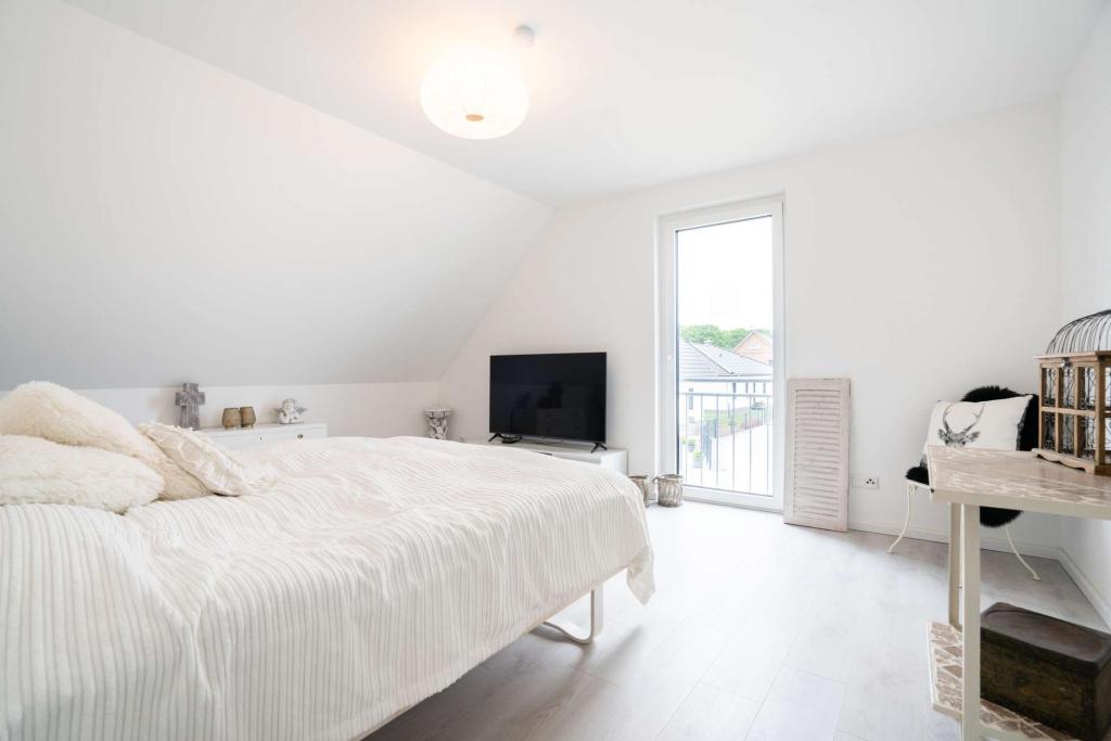 Modernes, lichtdurchflutetes Einfamilienhaus - Foto 3