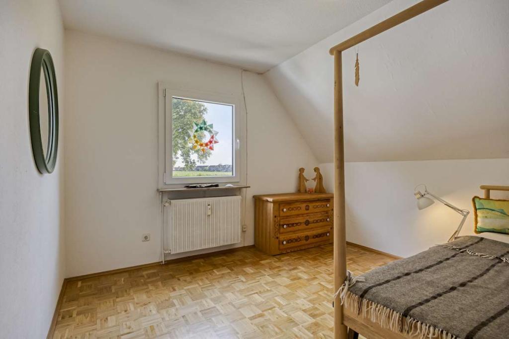 DG-Wohnung_Schlafzimmer