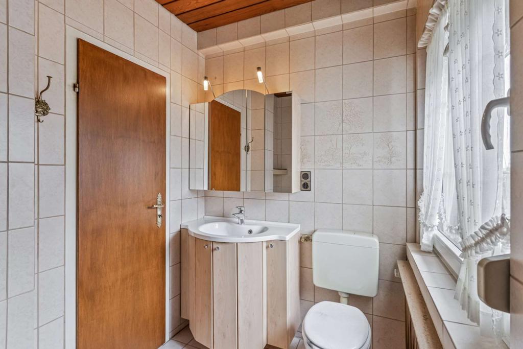 Marcus Trapp - Immobilien_Bad OG