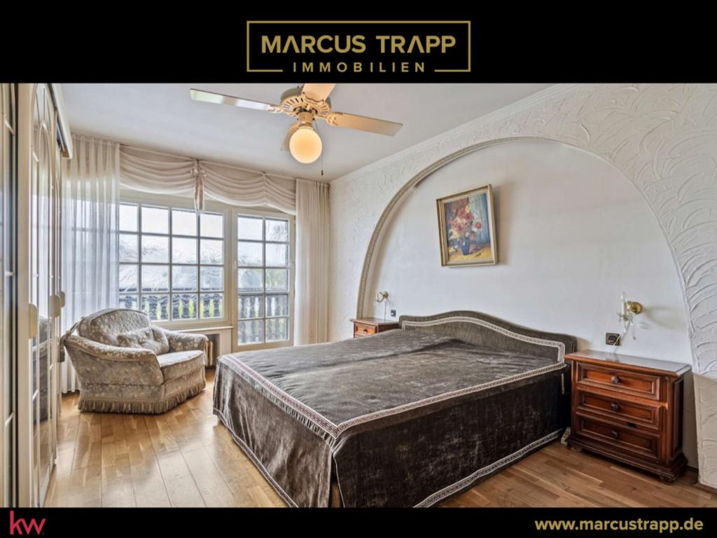 Startbild_Logo_Marcus Trapp Immobilien_schwarz mit KW.001