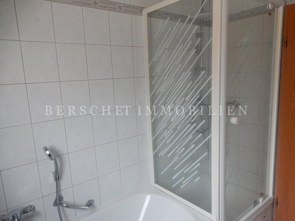 3-Zimmer DG-Wohnung mit Balkon, 2 Stellplätzen und Gartennutzung in Obertshausen - Foto 5