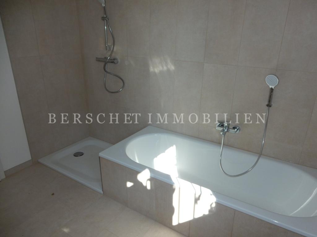 Wohnen in der Stadtvilla, Erstbezug nach Kernsanierung in Obertshausen - Foto 5