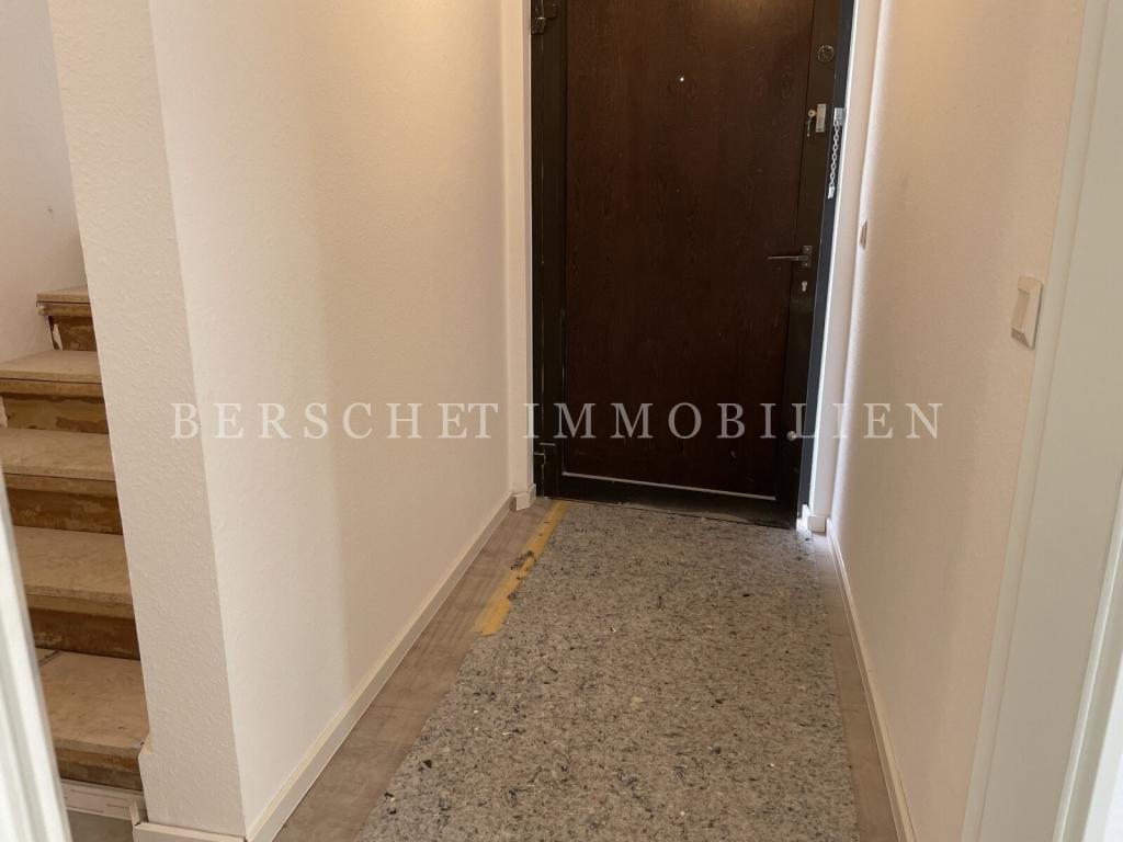Wohnen in der Stadtvilla, Erstbezug nach Kernsanierung in Obertshausen - Photo 4