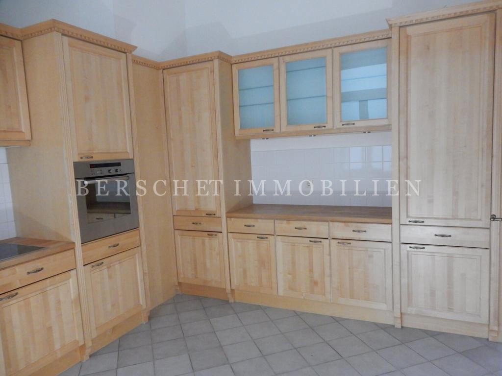 Großzügige 6-Zimmer Altbauwohnung in bevorzugter Wohnlage in Frankfurt Nordend-West - Foto 3