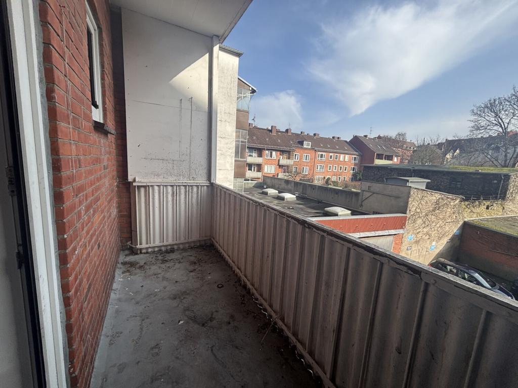 Frisch sanierte 2-Zimmer-Wohnung in zentraler Lage! - Foto 2