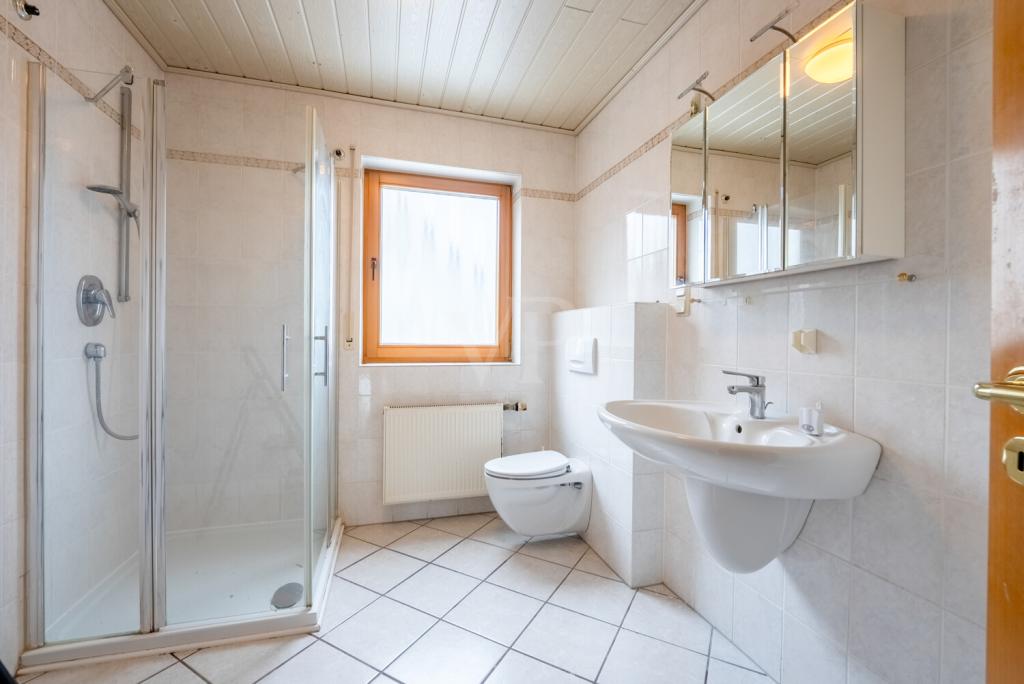 Großzügige Maisonette-Wohnung für die ganze Familie - Photo 5