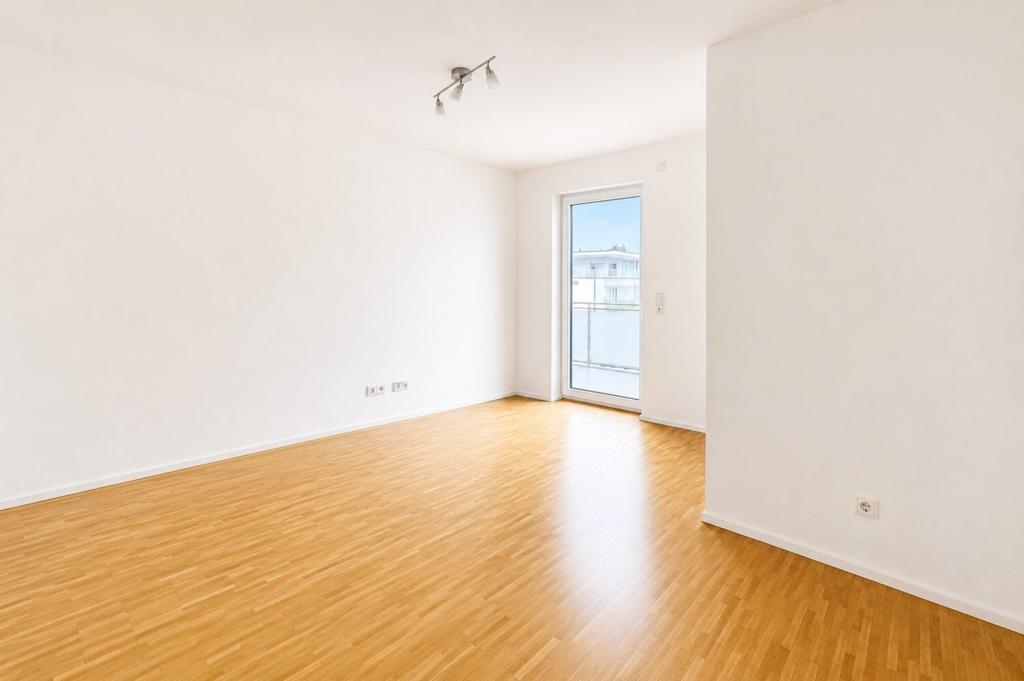Großzügige 4-Zimmer Wohnung mit Balkon und Aufzug im Aubachviertel - Photo 3