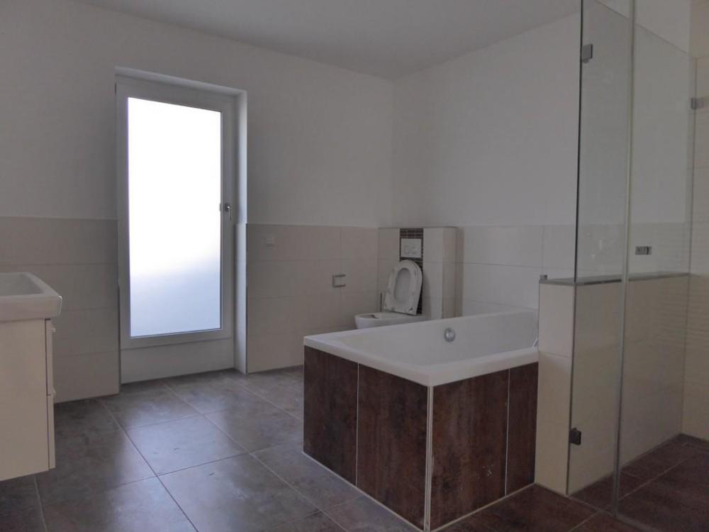 Zentral und großzügig - Modernes Penthouse mit Einbauküche nahe ICE Bahnhof - Foto 5