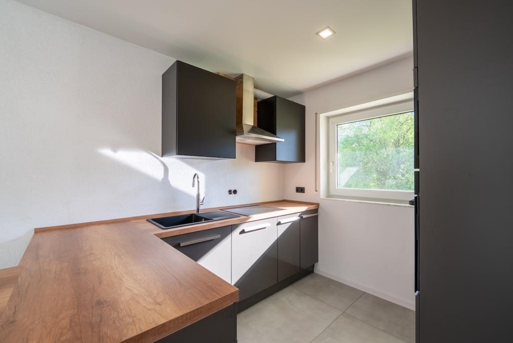 Sanierte, stylische Wohnung mit Balkon in MT- Himmelfeld - Photo 3