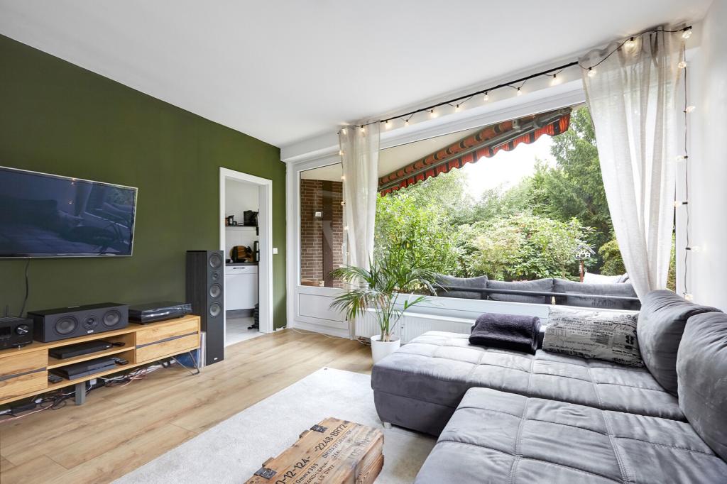 Terrassenzugang und Übergang zur Küche
