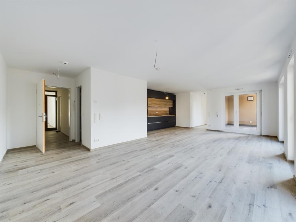 Castelnau-Mattheis: Neuwertige 3ZKB-Wohnung in ruhiger Lage. - Photo 1