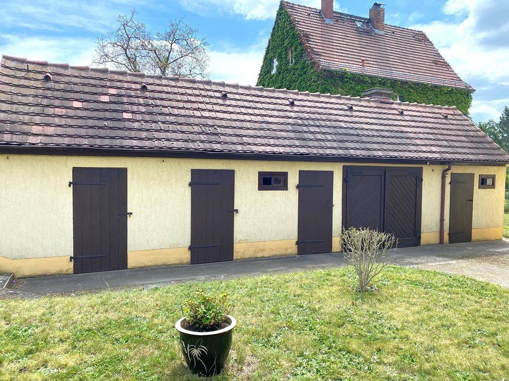 Nebengebäude.jpg