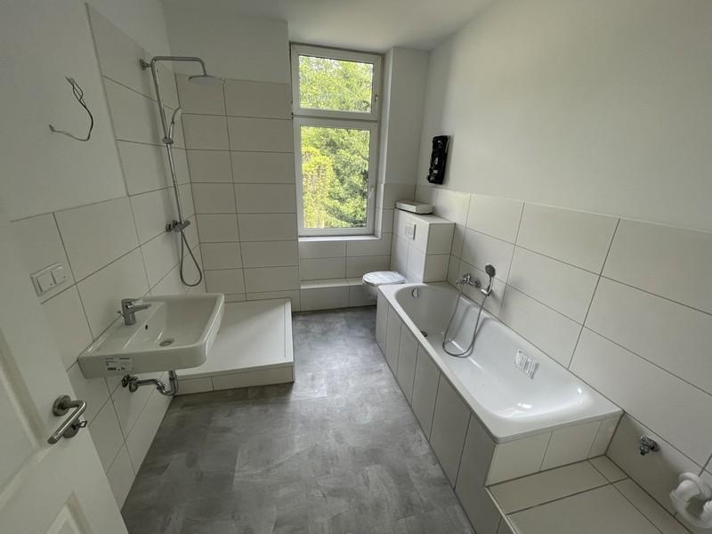 Erstbezug nach Sanierung: geräumige 4,5-Zimmer - Foto 4