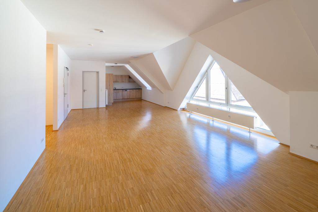 Penthouse-Flair über den Dächern von Villingen – Exklusiv zur Miete - Photo 1