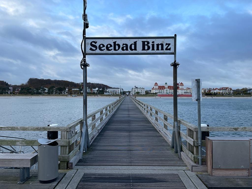 Seebrücke Ostseebad_Binz.jpg
