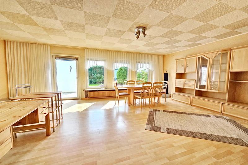 Helles Wohnzimmer