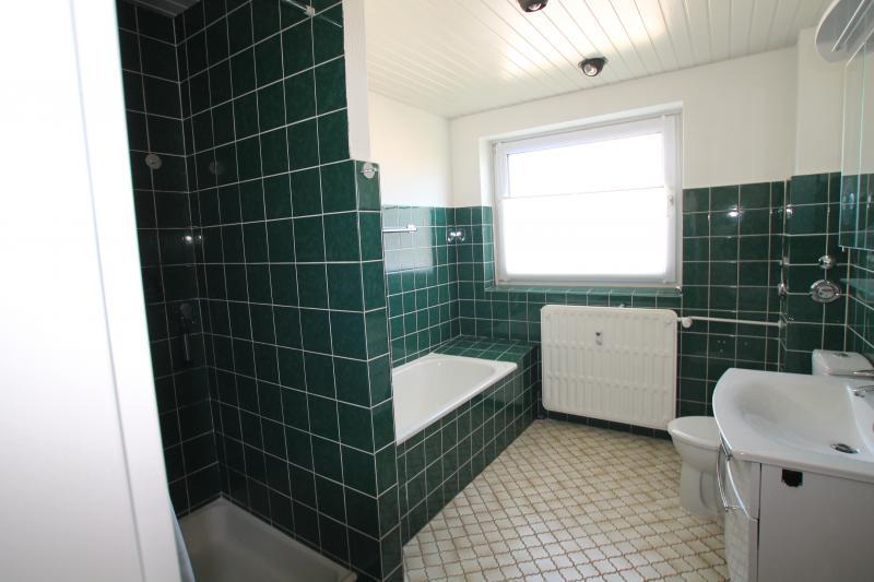 Ein Traum!!! Großzügige Drei-Zimmer- Wohnung !!! Frisch renoviert!!! Ellerau!!! - Photo 4