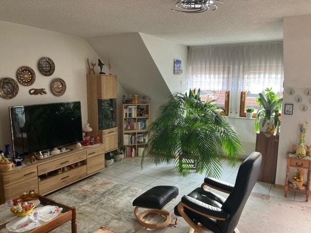 Gemütliche Dachwohnung mit tollem Grundriss - Photo 1
