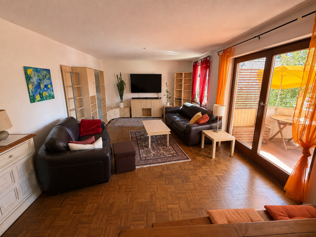 *BITTE TEXT LESEN - MAX. 3 PERSONEN! 3-Zi-Whg. - Südbalkon - ruhige & zentrale Lage* - Photo 1