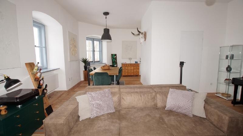 Herrliche 3 Zimmer-Wohnung im Schloss Geltolfing - Foto 3