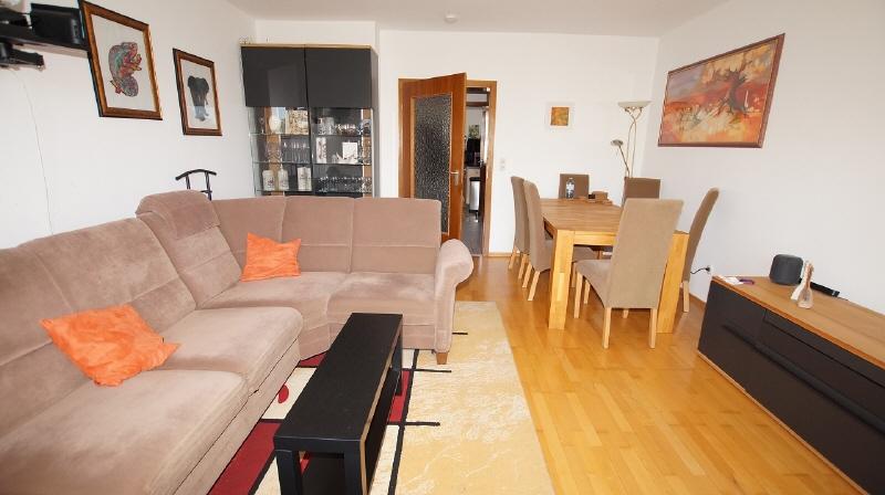 3-Zimmer-Wohnung mit Balkon und Einzelgarage - Foto 4