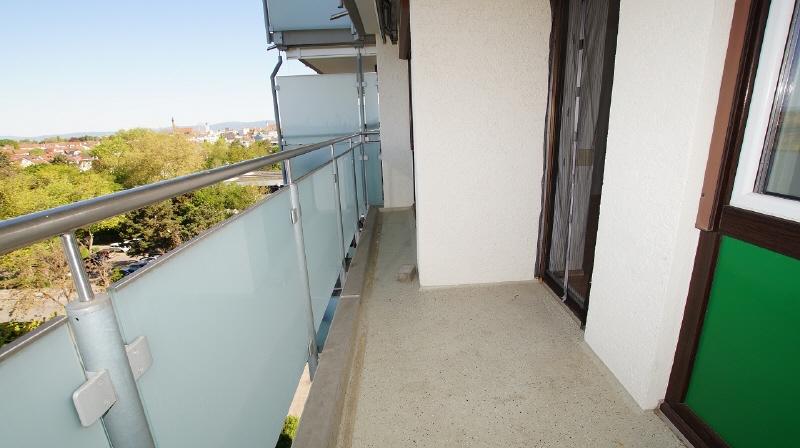 Schönes 1,5 Zimmer-Appartement mit Balkon - Photo 4