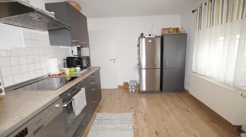 Gepflegte 3 Zimmer-Wohnung mit Balkon und Garage - Photo 4