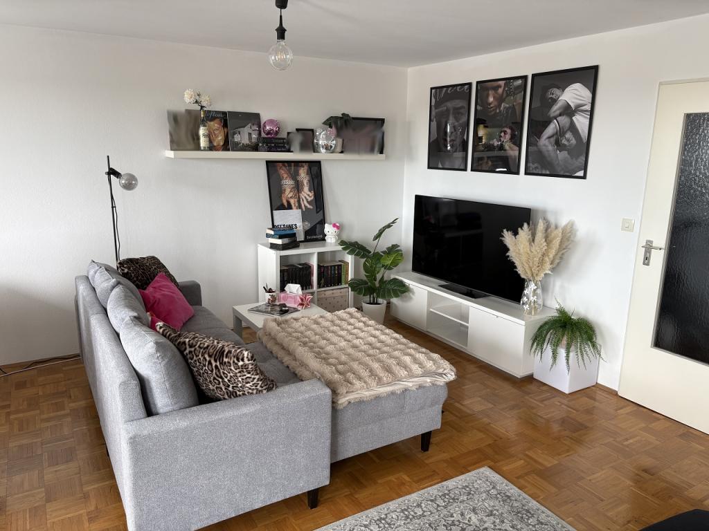 Schönes 1 Zimmer-Appartement mit Balkon - Photo 1