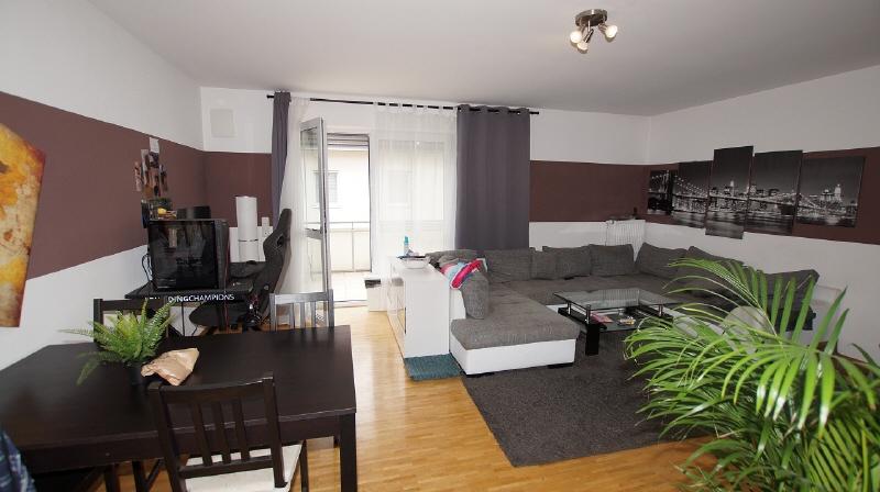Moderne 3 Zimmer-Wohnung mit Balkon - Foto 3