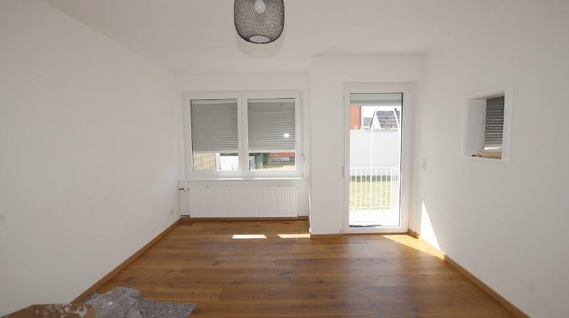 Modernisiertes und gepflegtes Reiheneckhaus mit Garten - Photo 1