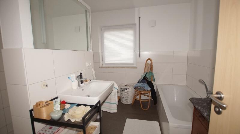 Herrliche 3 Zimmer-Wohnung mit Terrasse und Garten - Foto 5