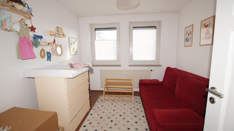 Schöne 4 Zimmer-Wohnung mit 2 Balkonen - Photo 4