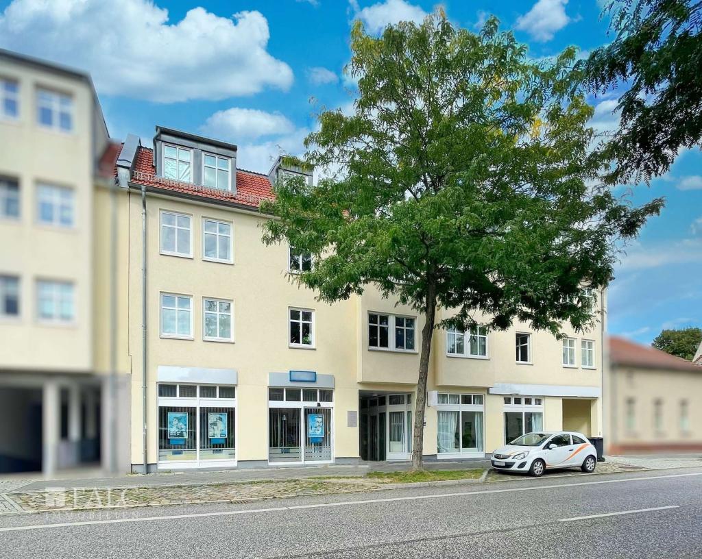 Straßenansicht