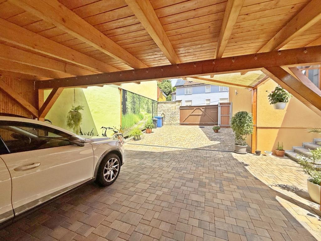 Carport