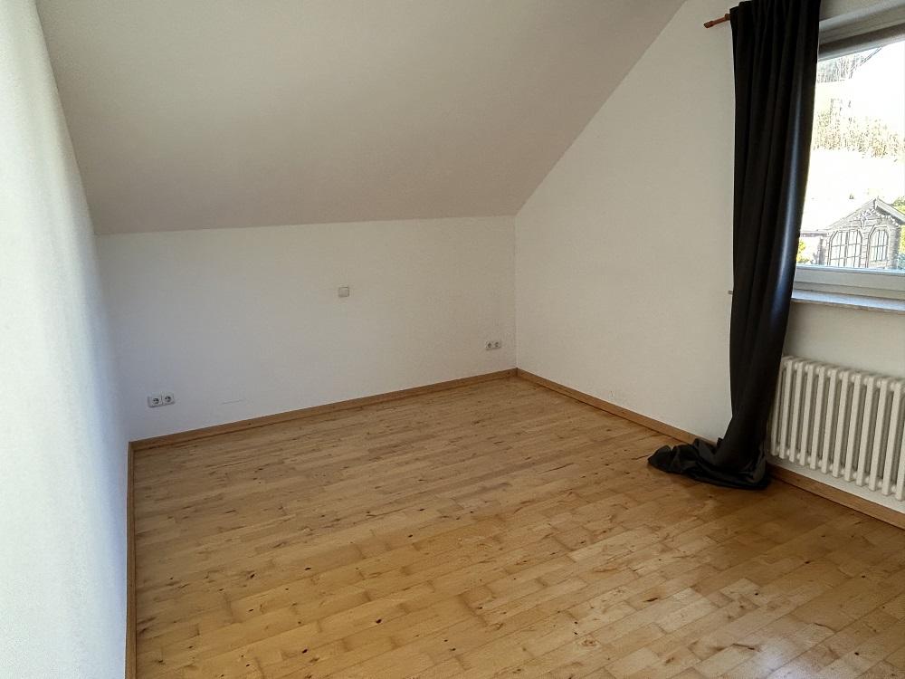 Elternschlafzimmer DG