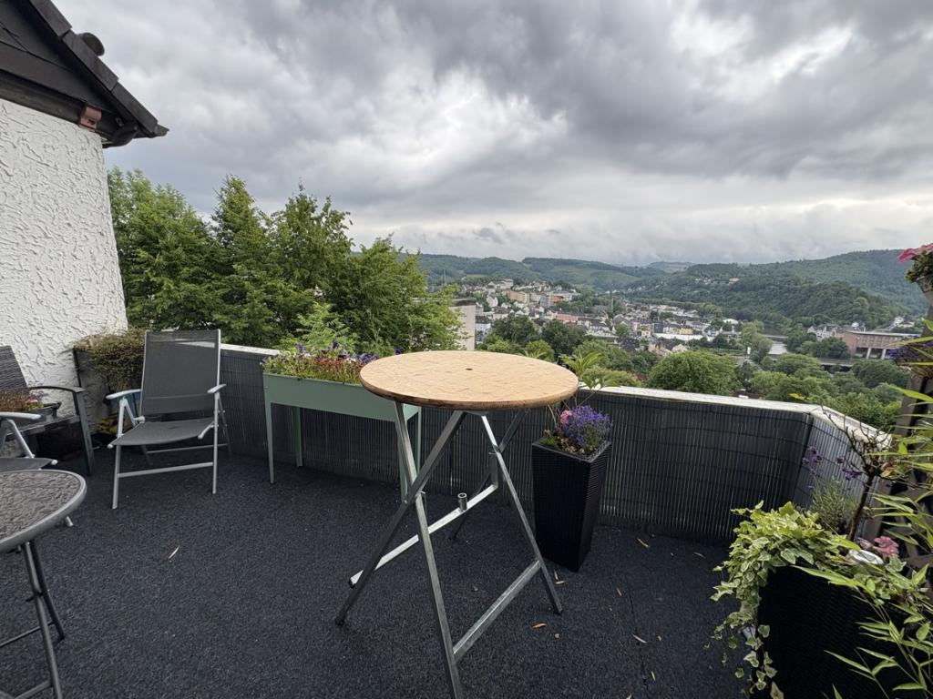 Balkon EG