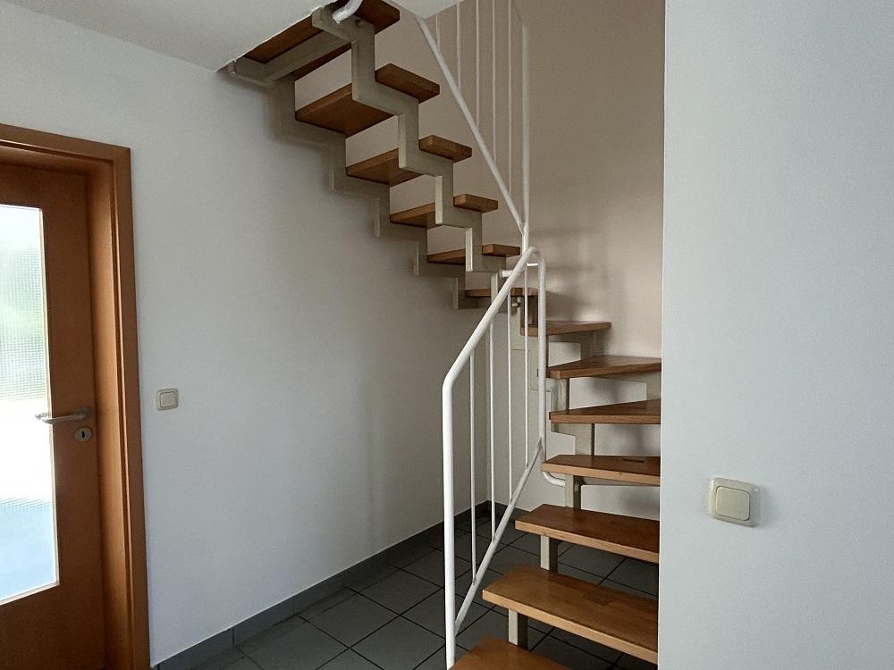 Treppe zum DG